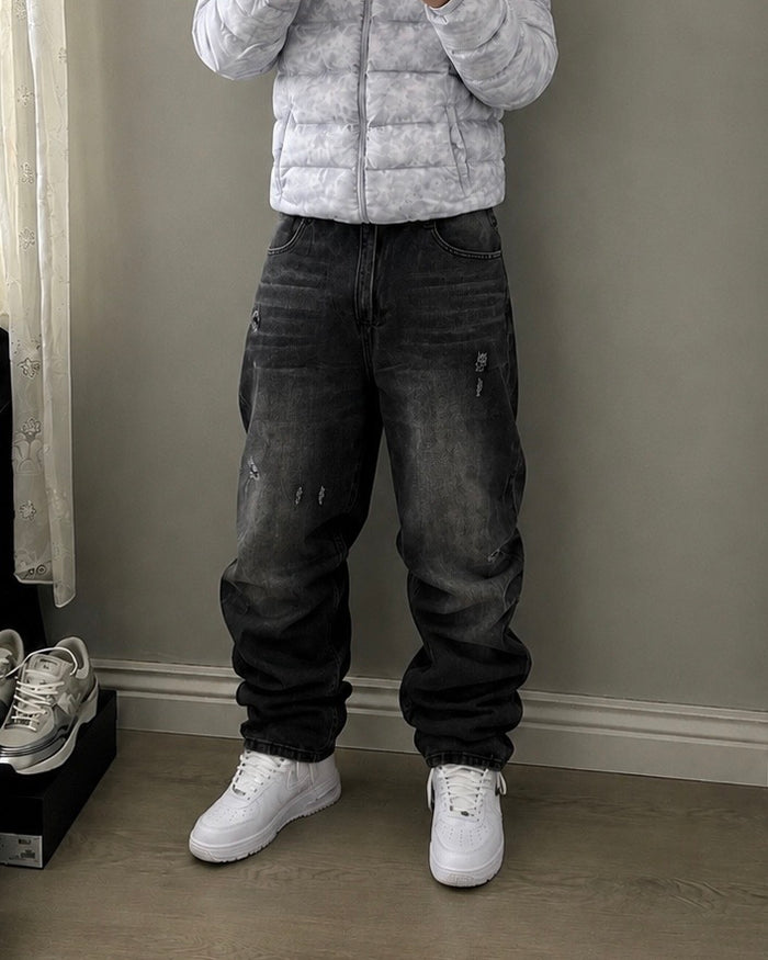 LOOSE JEANS